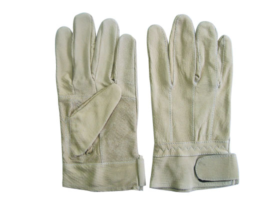 Leather gloves with back side cloth  Made in Korea